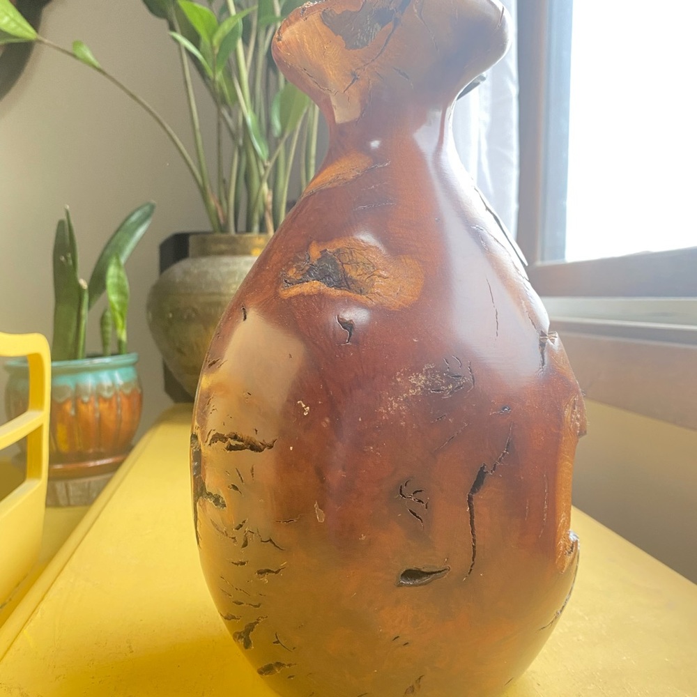 GORGEOUS Burl Wood Vase - Picture 8 of 9